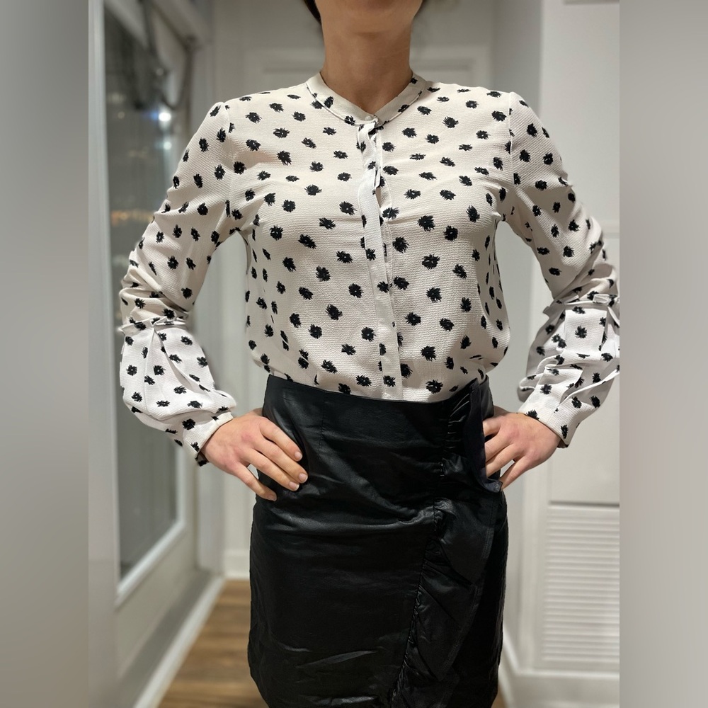 Lord and Taylor floral polka dot top size small